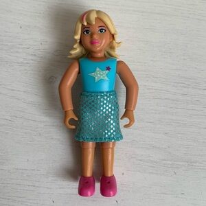 Lego Belville Pop Star Girl 3” Minifigure from Set 5942 Pop Studio 2004